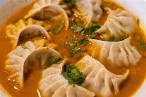 Veg Jhol Momo